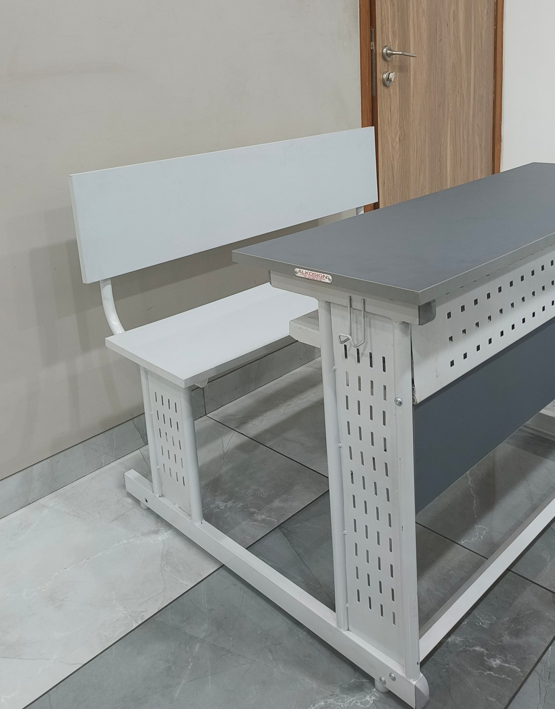 Benches- 2-3 Seater - Alkosign Limited