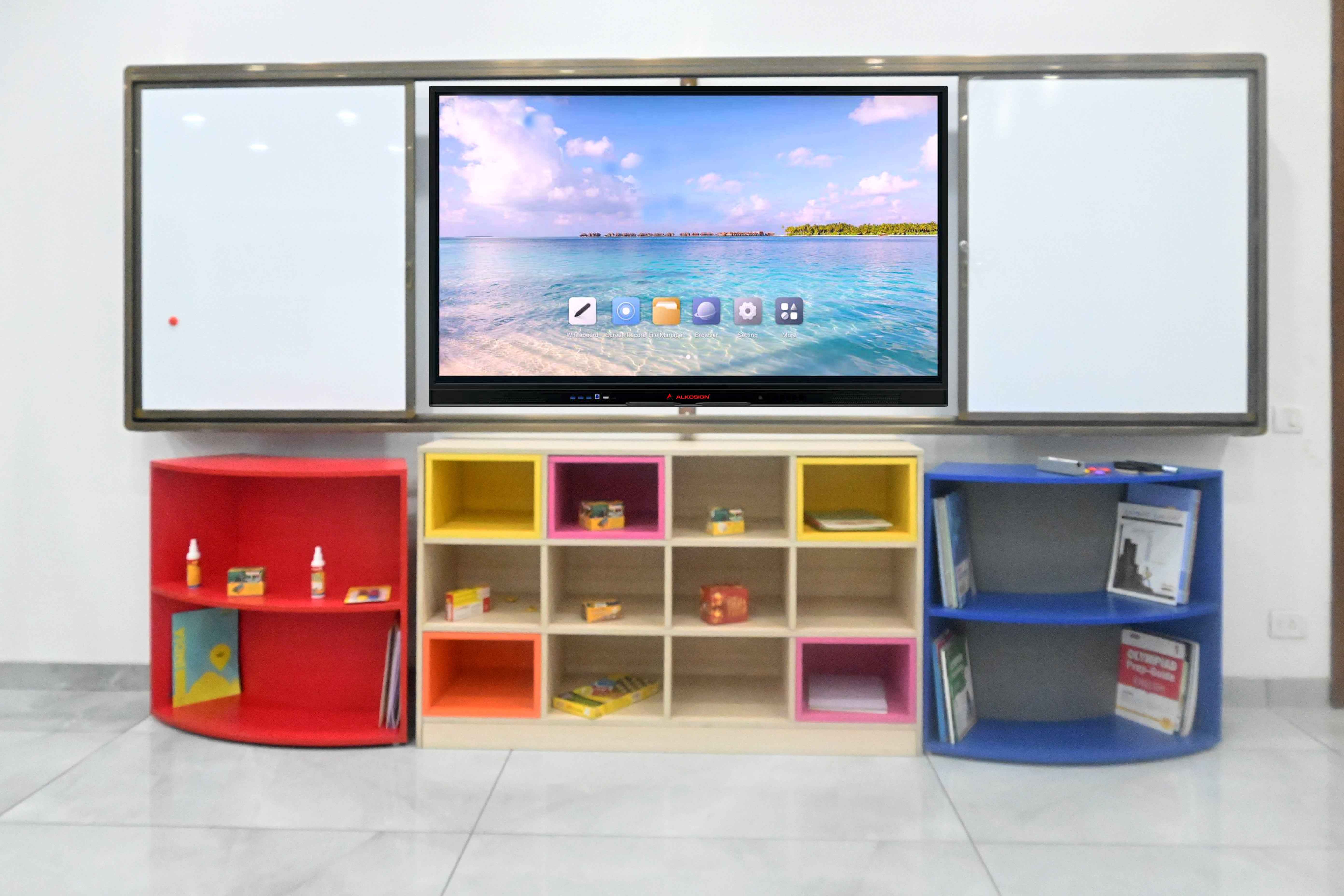 Horizontal Sliding Boards