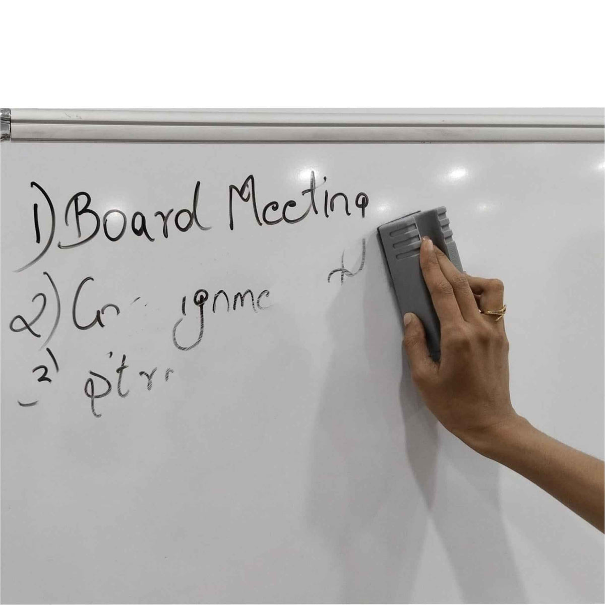 Magnetic Duster for Whiteboards & Chalkboards | Quick Cleanup