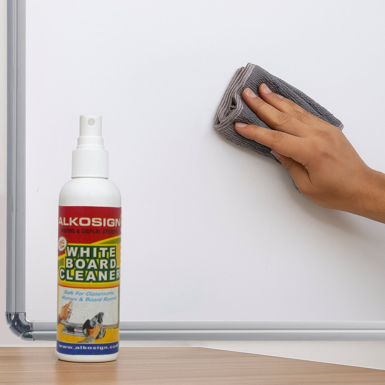 White Board Cleaner Spray